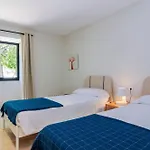 Hort Petit De Ternelles Villa *